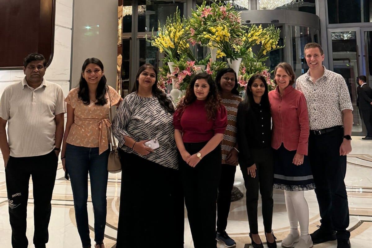 Outsourcing to India - offshore team professionals