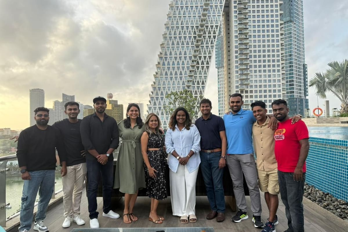 Outsourcing to Sri Lanka - offshore team professionals